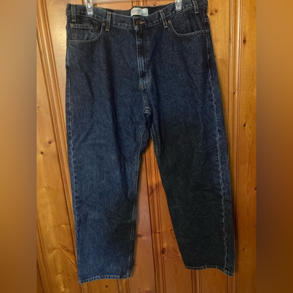 Size 42/32 Men’s Levi Strauss Signature Relaxed Jeans Only worn once Like New - Picture 1 of 7